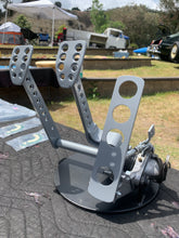 Carica l'immagine nel visualizzatore di Gallery, LE10 - Standard 550 Spyder Style Pedal Assembly for VW & Kit Cars