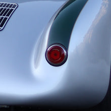Charger l'image dans la galerie, EL22.4/5 - Reproduction Porsche 550 Spyder Ensemble de paires de feux de course/signal pour réplique Porsche 550 Spyder