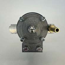 Charger l'image dans la galerie, FS10.5 - Filtre à carburant de style Porsche 550 Spyder modifié par Malpassi-Fibersteel pour réplique de Porsche 550 Spyder
