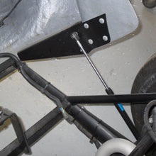 Cargar imagen en el visor de la galería, HA27.1 - Kit de soldadura de puntales de soporte de gas para automóviles antiguos Spyder y Thunder Ranch Spyder Rear Clamshell