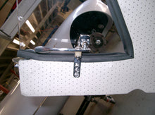 Cargar imagen en el visor de la galería, AK1 - Kit de herrajes para techo rígido Glasspar