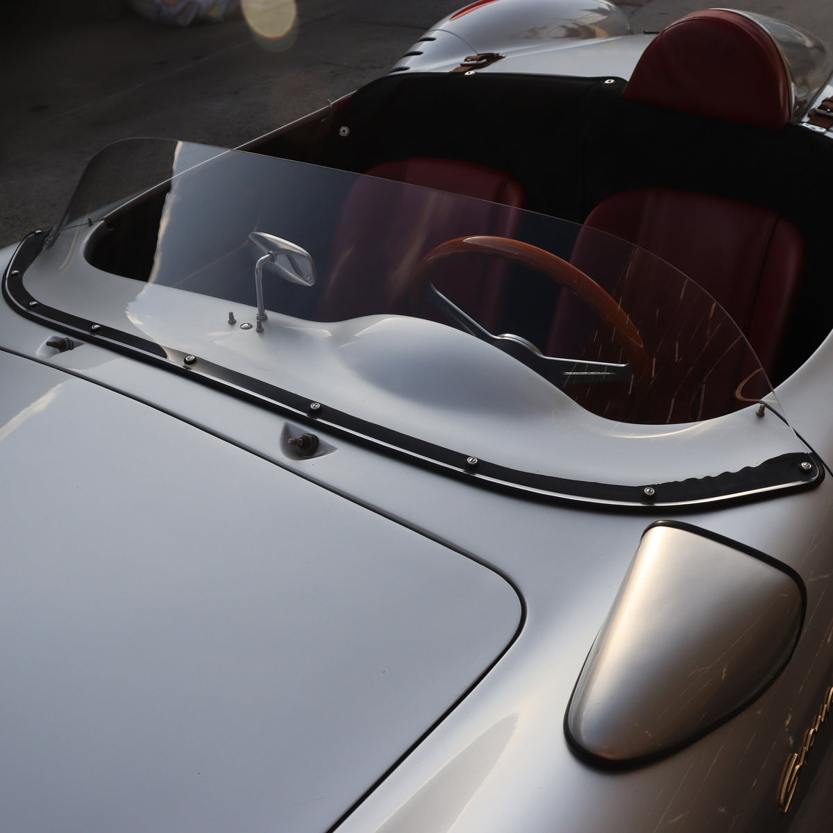 BO14.2 - ガラスからプレキシガラスへのフロントガラス変換