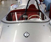 Carica l'immagine nel visualizzatore di Gallery, BO14.2 -Plexiglass Windshield Conversion Kit