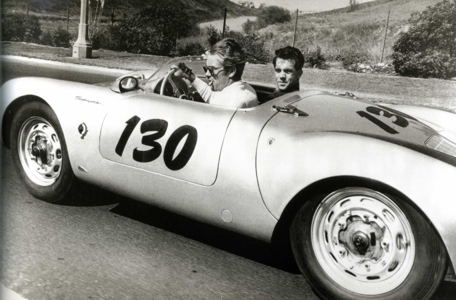 1/43 PORSCHE 550 SPYDER JAMES DEAN VROOM KIT MINICHAMPS SCHUCO NOREV 1/43 PORSCHE 550 SPYDER JAMES DEAN VROOM KIT MINICHAMPS SCHUCO NOREV