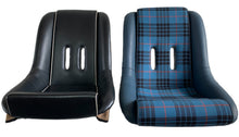 Charger l'image dans la galerie, Paire de sièges conducteur et passager Fibersteel 356 Speedster/GT avec cadres de siège et curseurs pour Porsche 356 Speedster
