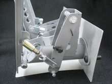 Load image into Gallery viewer, #LE9.4 - Fibersteel Deluxe Reproduction 550 Pedal Assembly
